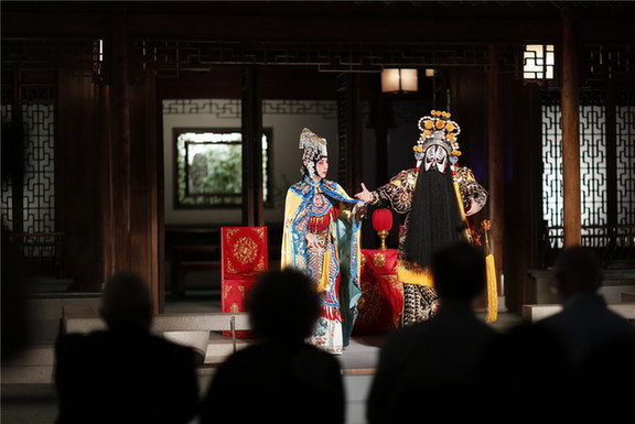上海京剧院《霸王别姬》在美国大都会博物馆成功首演