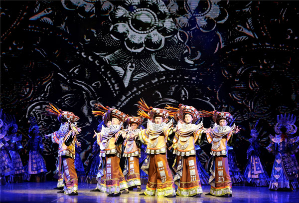 第十九届中国上海国际艺术节举办“爱我中华 多彩贵州”文化周