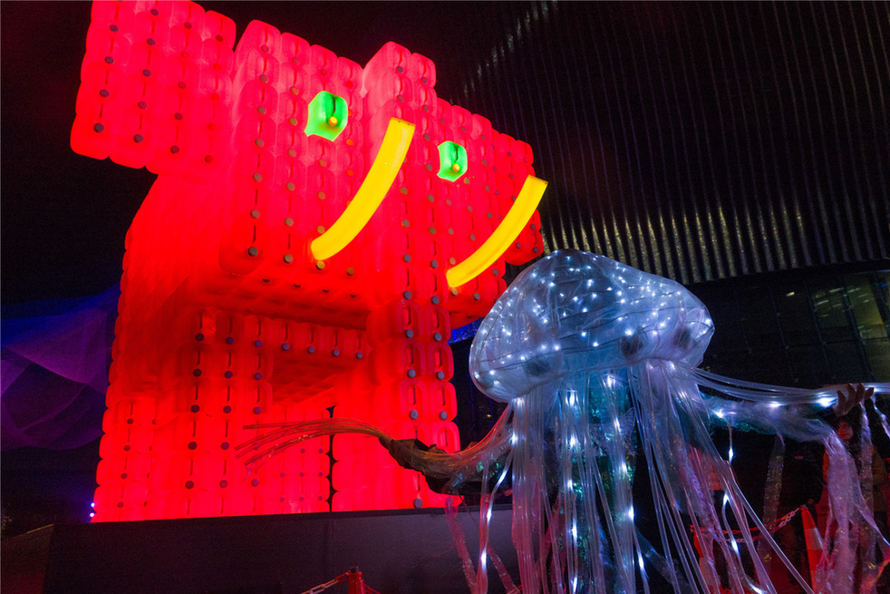 “2017光影上海”灯光艺术节在虹桥天地开幕