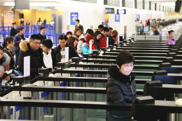 2017年上海口岸出入境人员首破4370万