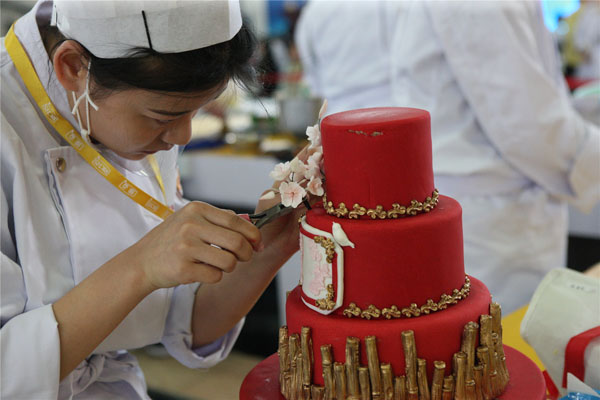 第十九届全国焙烤职业技能竞赛决赛在上海举行