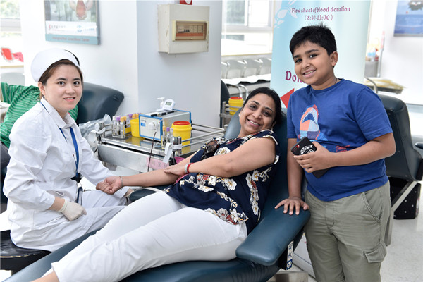 印度友人六年累计在沪献血超千人份