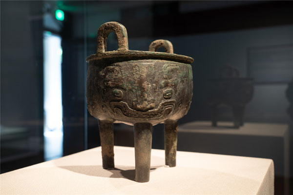 沪上三大博物馆首次联袂推出特展 从世纪典藏看上海博物溯源